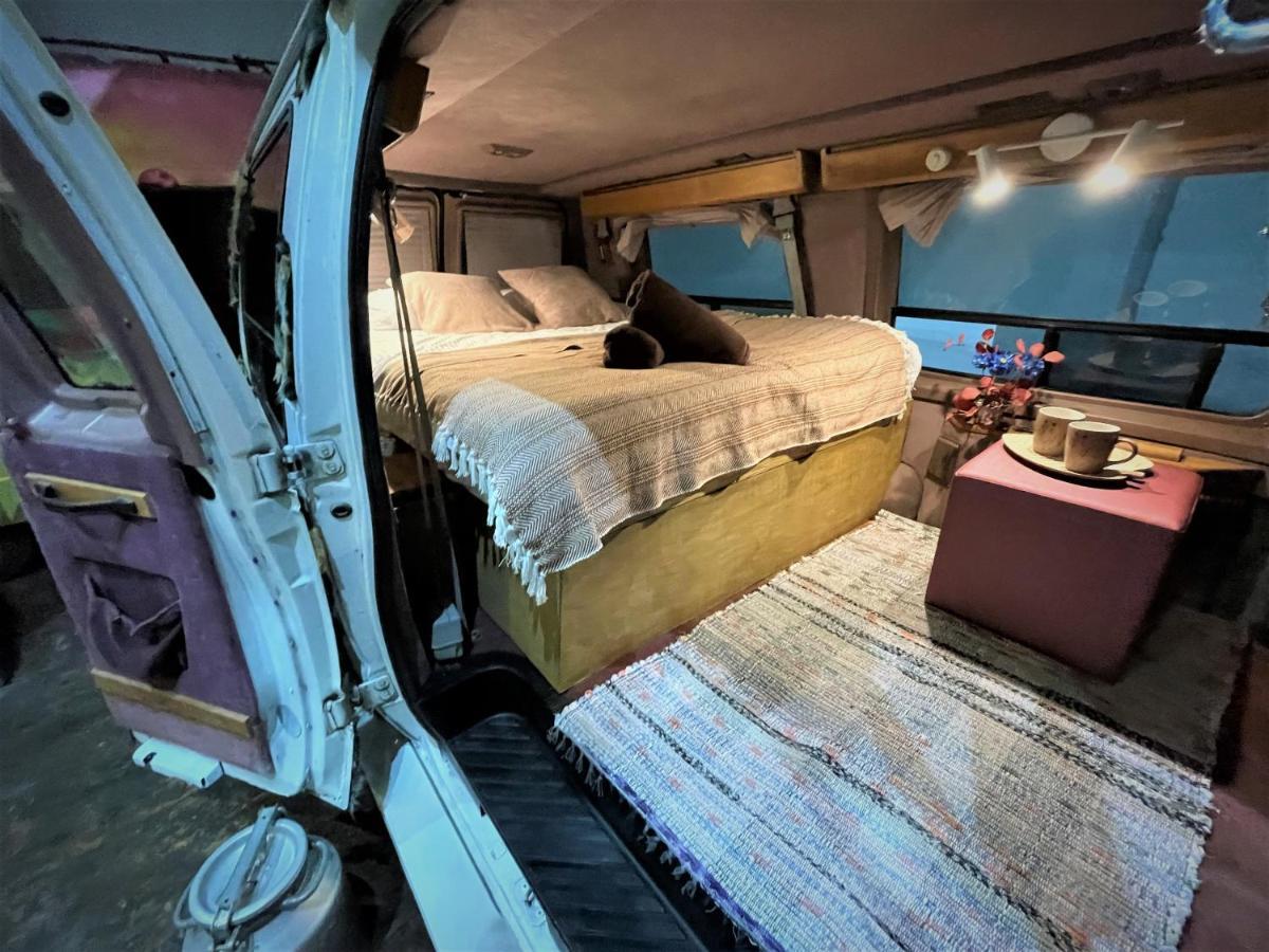 Urban Van Glamping Riga Buitenkant foto