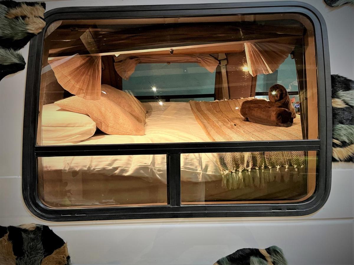 Urban Van Glamping Riga Buitenkant foto