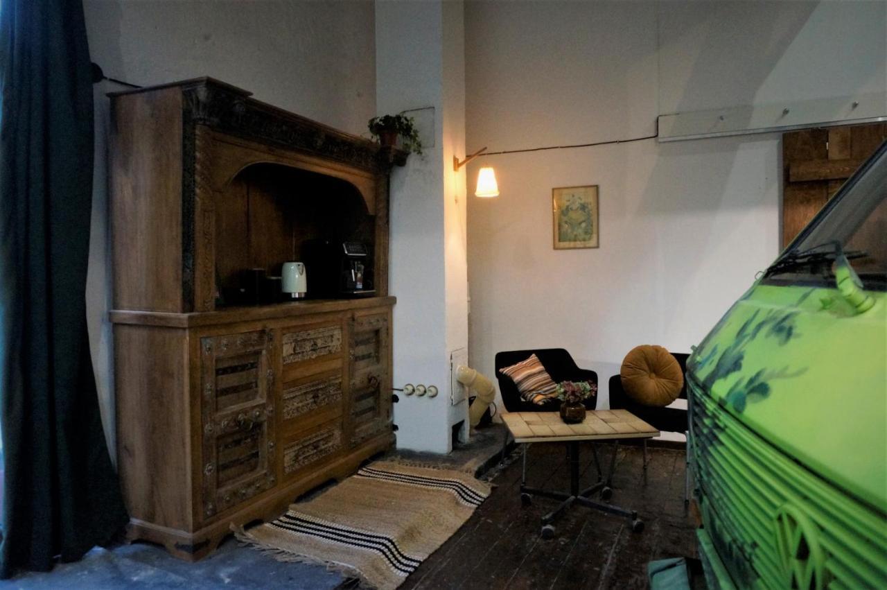 Urban Van Glamping Riga Buitenkant foto