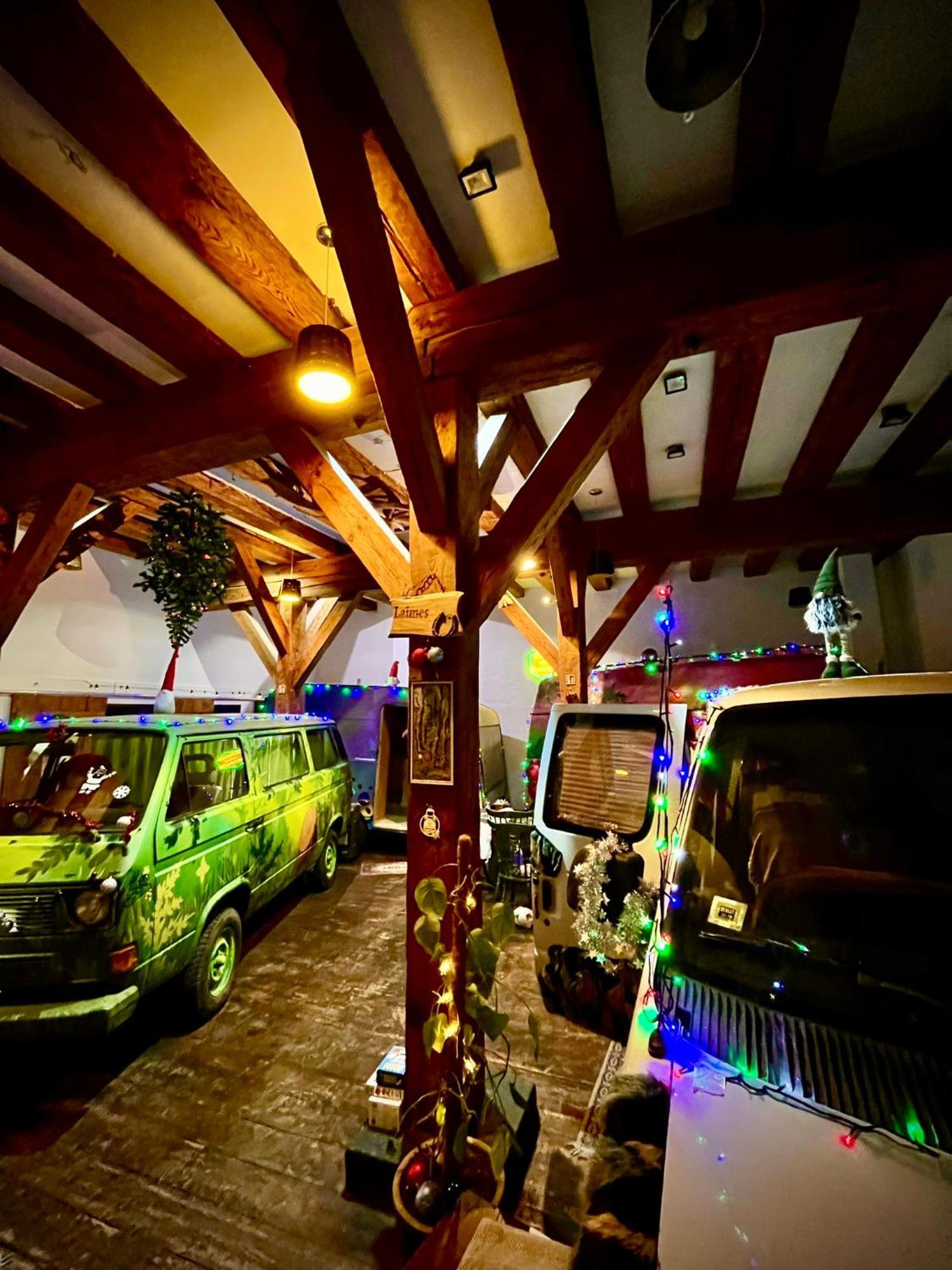 Urban Van Glamping Riga Buitenkant foto