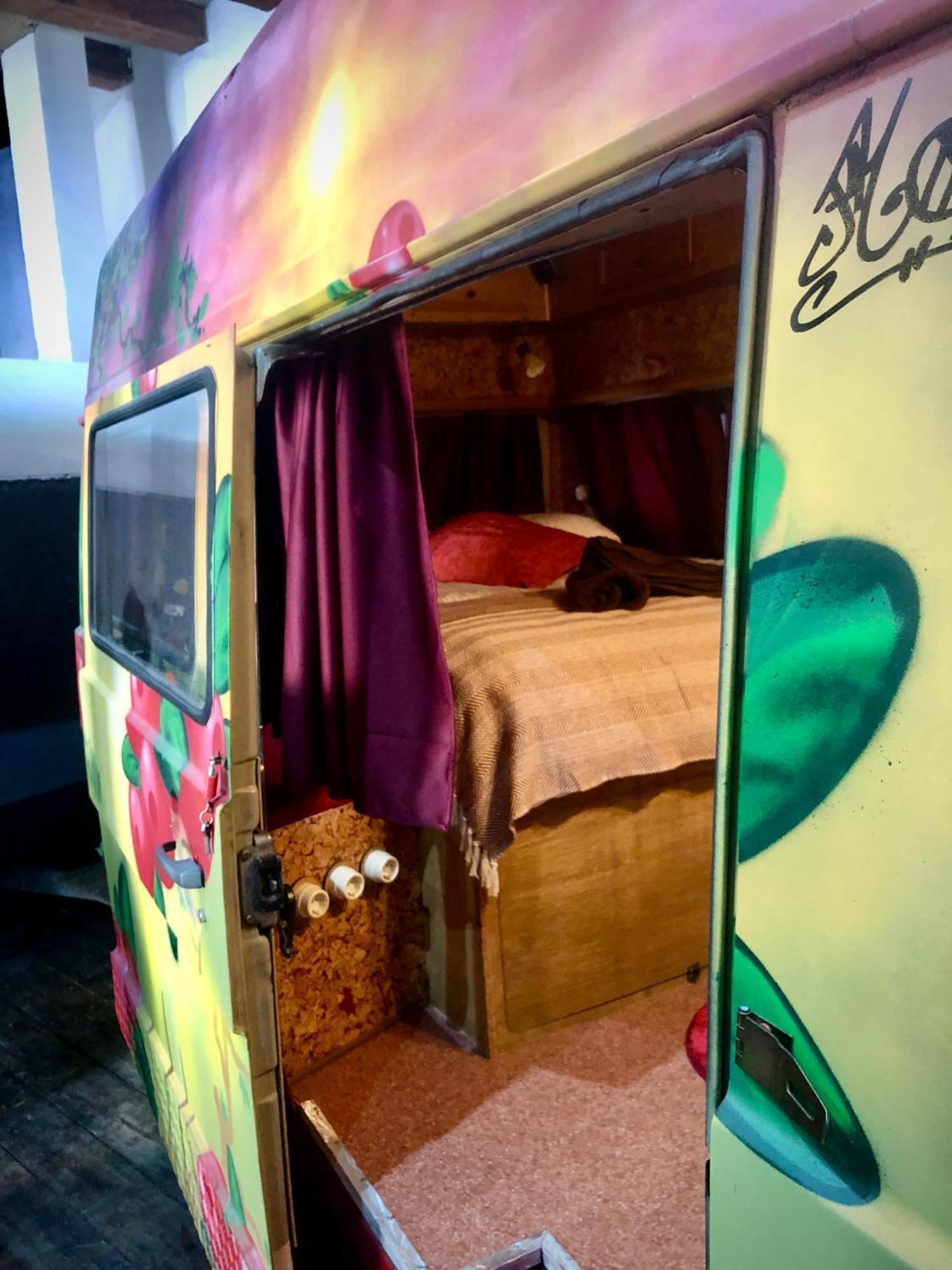 Urban Van Glamping Riga Buitenkant foto