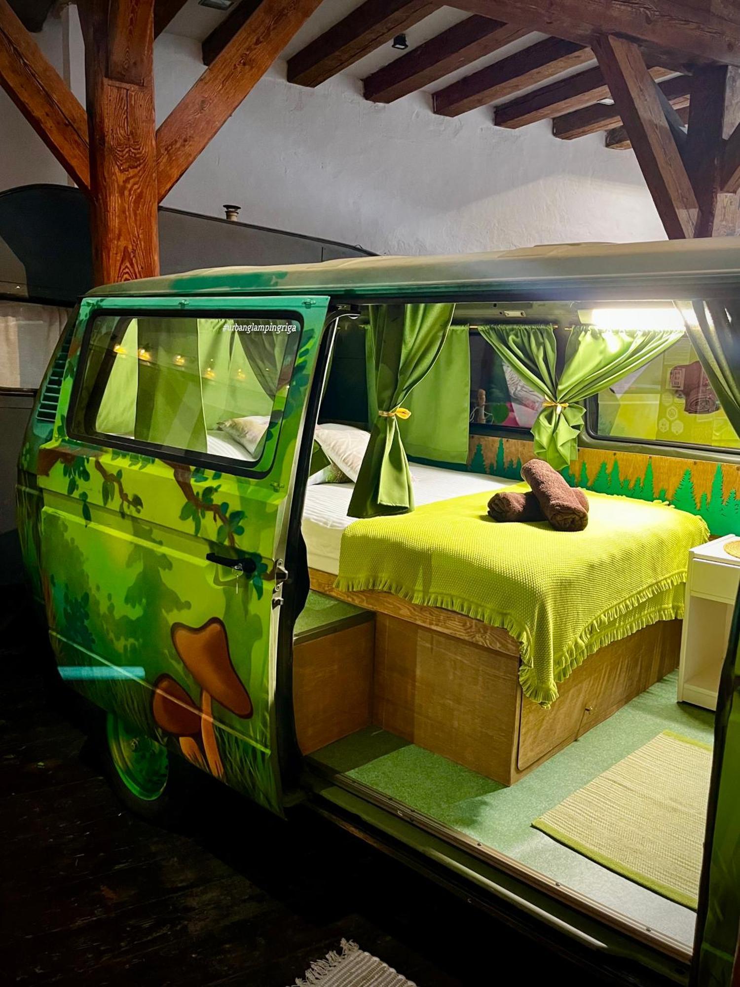 Urban Van Glamping Riga Buitenkant foto