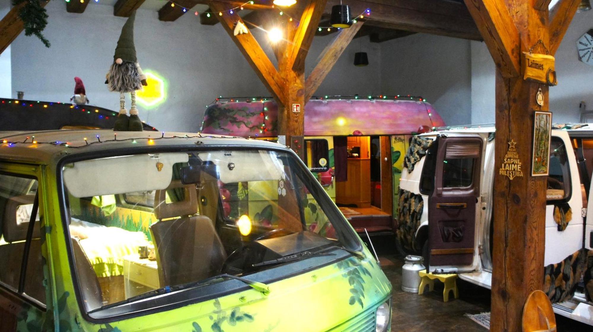 Urban Van Glamping Riga Buitenkant foto