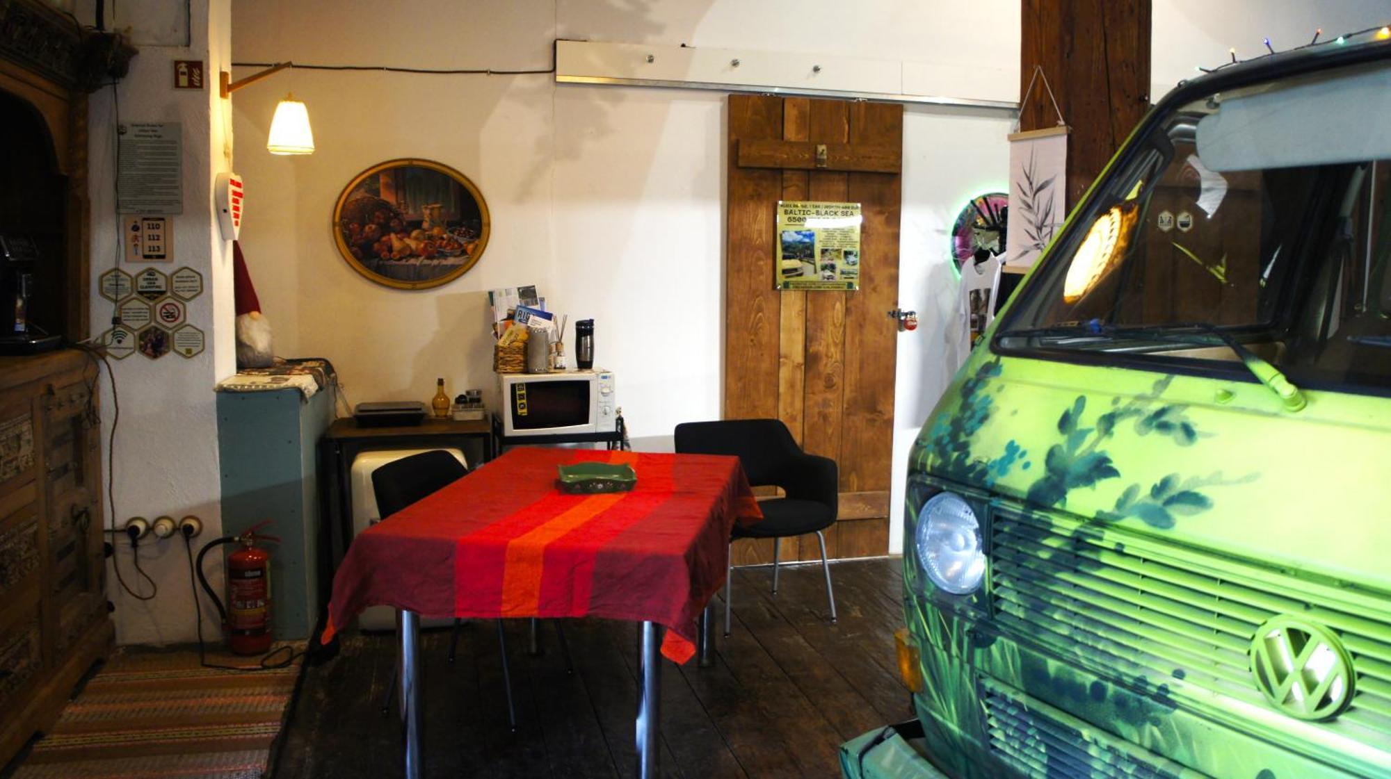 Urban Van Glamping Riga Buitenkant foto